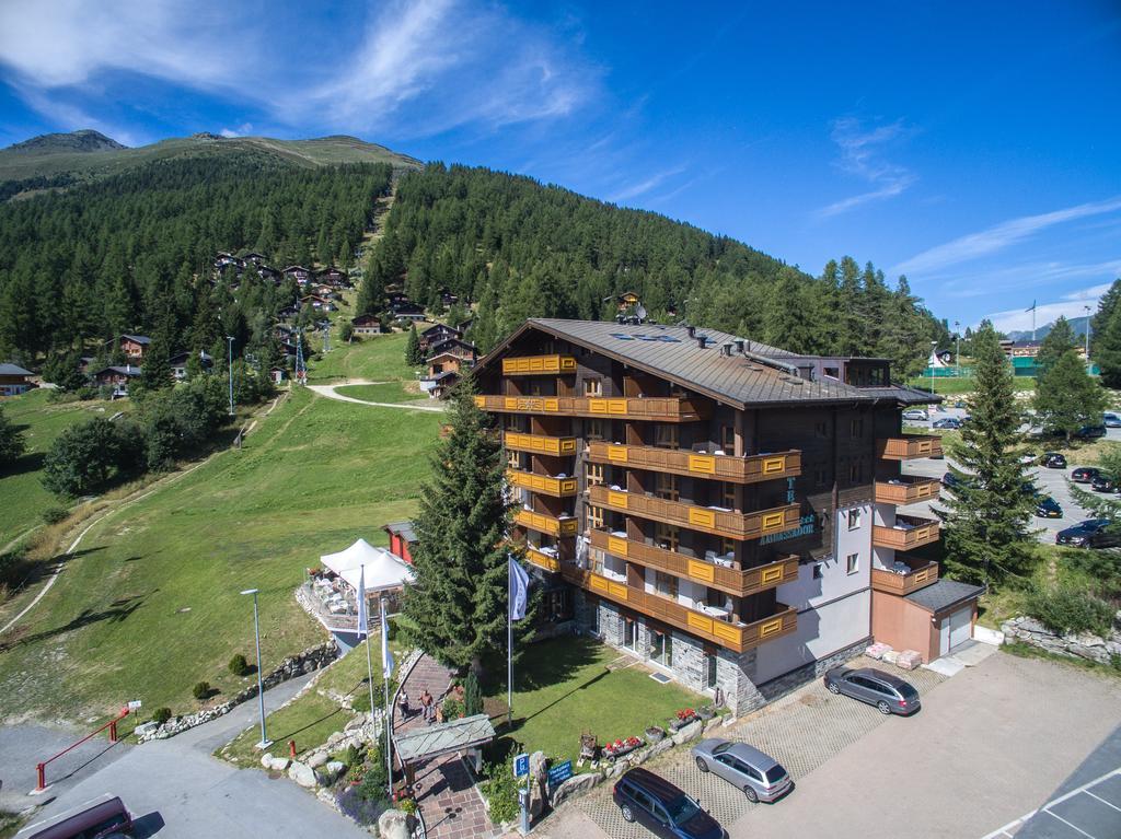 Aparthotel Ambassador Белвалд Екстериор снимка